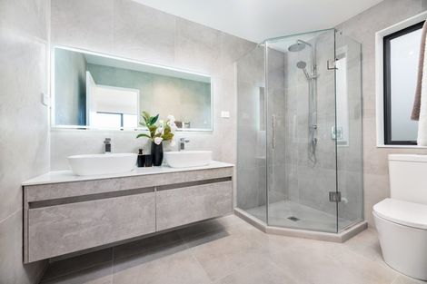 Photo of property in 6 Ambrosia Avenue, Henderson, Auckland, 0612