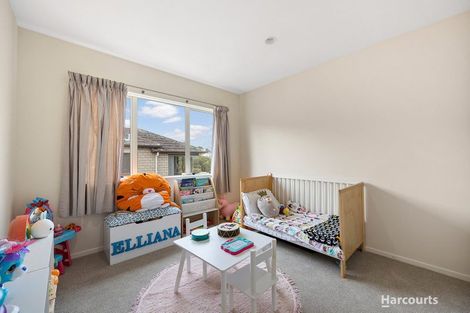 Photo of property in 24 Ravello Rise, Flat Bush, Auckland, 2019