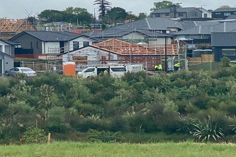 Photo of property in 7 Manatika Road, Karaka, 2124