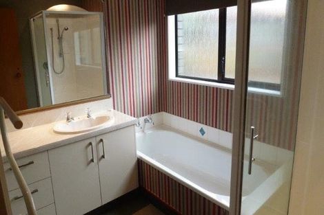 Photo of property in 2/38 Martin Street, Monaco, Nelson, 7011