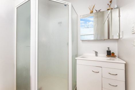 Photo of property in 15 Porritt Avenue, Mount Victoria, Wellington, 6011