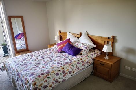 Photo of property in 24 Rewa Rewa Lane, Orewa, 0931