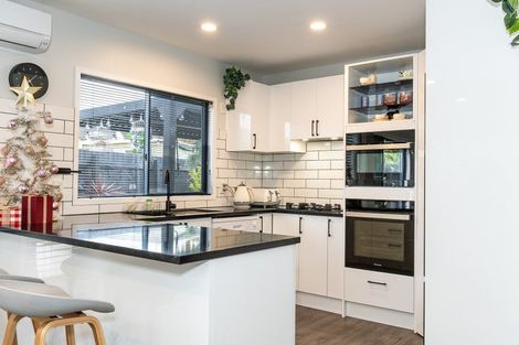 Photo of property in 10 Sudbury Court, Rototuna North, Hamilton, 3210