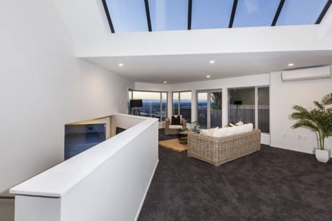 Photo of property in 99 Cannon Hill Crescent, Mount Pleasant, Christchurch, 8081