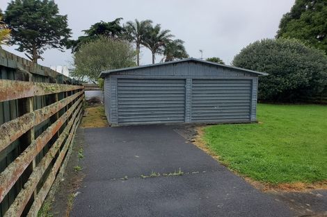 Photo of property in 14 Brent Place, Manurewa, Auckland, 2102