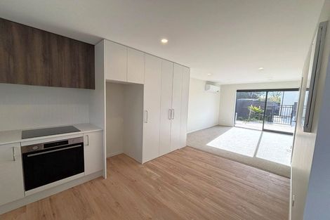 Photo of property in 22b Lancaster Road, Beach Haven, Auckland, 0626