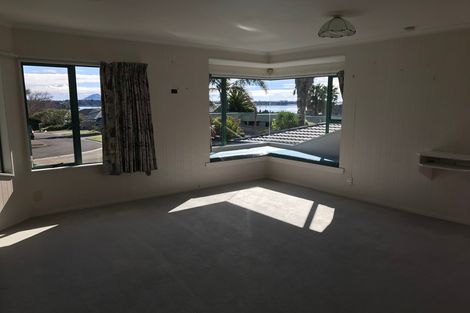 Photo of property in 51 Homestead Place, Welcome Bay, Tauranga, 3112