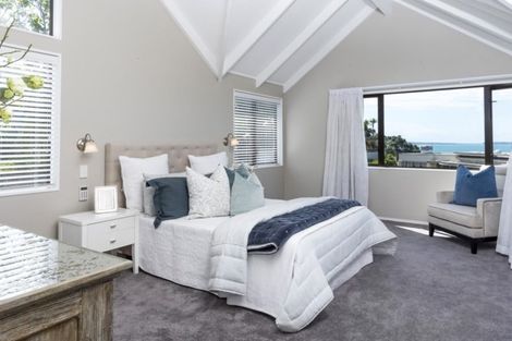 Photo of property in 9 Colleen Court, Cockle Bay, Auckland, 2014