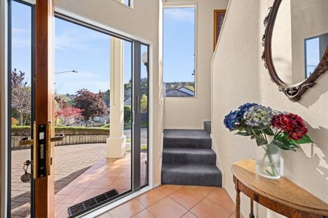 Photo of property in 11a Cumberland Rise, Taradale, Napier, 4112