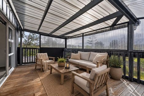 Photo of property in 234 Monument Road, Clevedon, Papakura, 2582