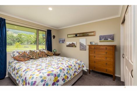 Photo of property in 151 Garlands Road, Waimate, 7979