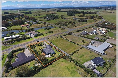 Photo of property in 33 Palmer Road, Foxton Beach, Foxton, 4891