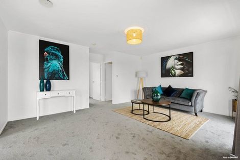Photo of property in 48 West Harbour Drive, West Harbour, Auckland, 0618