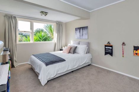 Photo of property in 1/30 Jellicoe Road, Murrays Bay, Auckland, 0630