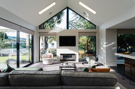 Photo of property in 7 Hoylake Street, Outram, 9019