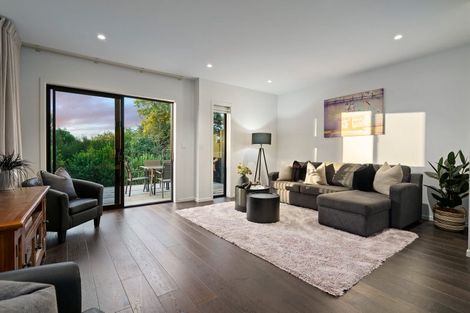 Photo of property in 11 Lakewood Lane, Cambridge, 3434