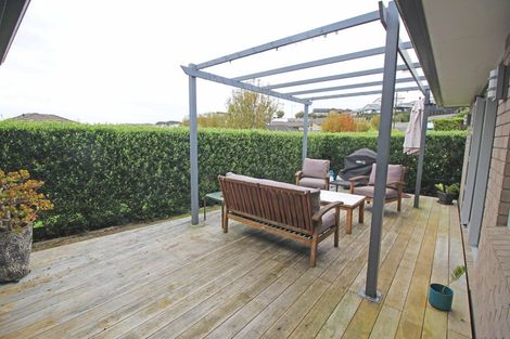 Photo of property in 27 Trauzer Place, Flagstaff, Hamilton, 3210