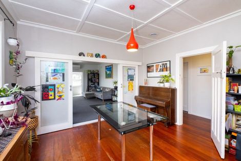 Photo of property in 32 Kennedy Road, Napier South, Napier, 4110