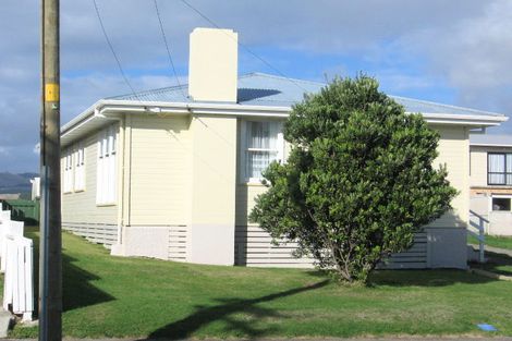 Photo of property in 11 Opapa Street, Titahi Bay, Porirua, 5022