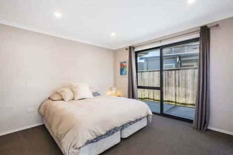 Photo of property in 5 Pohe Street, Waikanae, 5036