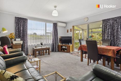 Photo of property in 2d Rennie Street, Green Island, Dunedin, 9018