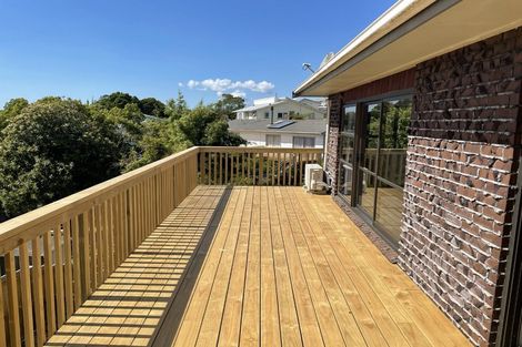 Photo of property in 185 Rangatira Road, Beach Haven, Auckland, 0626