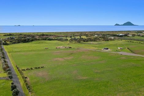 Photo of property in 31 Coast Lane, Thornton, 3194