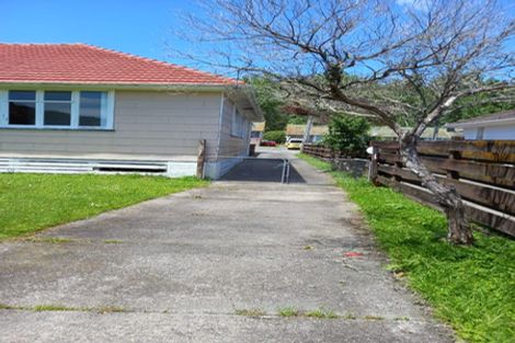 Photo of property in 55 Strand Crescent, Naenae, Lower Hutt, 5011