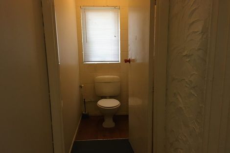 Photo of property in 9 Micawber Place, Mellons Bay, Auckland, 2014