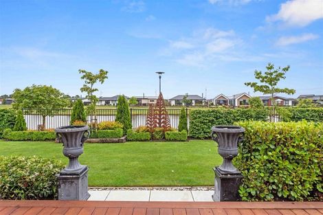 Photo of property in 71 The Esplanade, Pegasus, 7612