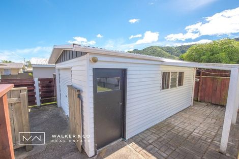 Photo of property in 25 California Drive, Totara Park, Upper Hutt, 5018