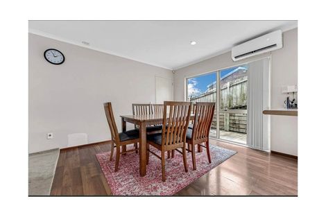 Photo of property in 39a Chieftain Rise, Goodwood Heights, Auckland, 2105