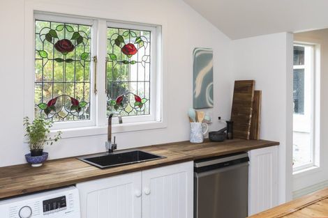 Photo of property in 79 North Avon Road, Richmond, Christchurch, 8013