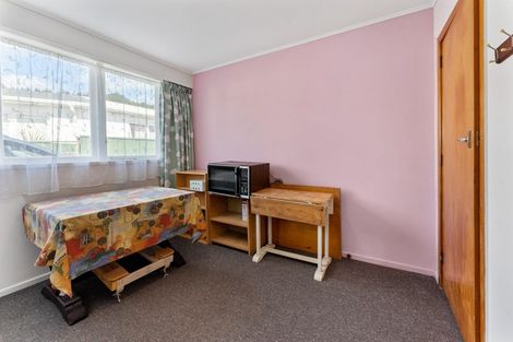 Photo of property in 13b Mangaroa Hill Road, Maoribank, Upper Hutt, 5018