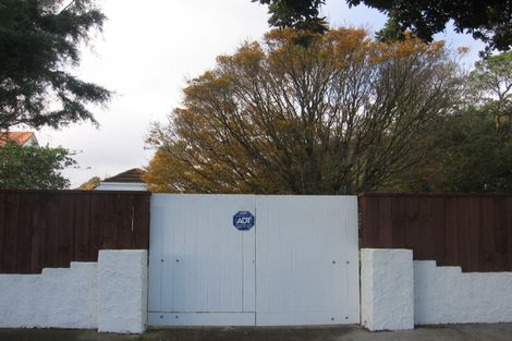 Photo of property in 33 Wainui Road, Waiwhetu, Lower Hutt, 5010