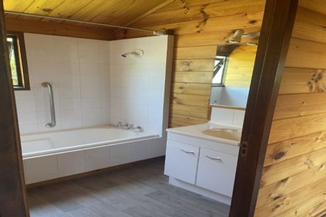 Photo of property in 15 Ashley Avenue, Long Bay, Auckland, 0630