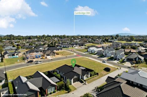 Photo of property in 18a Rose Leigh Drive, Cambridge, 3434