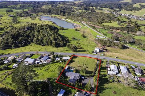 Photo of property in 127 King Street, Hikurangi, 0114