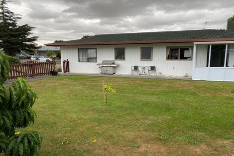 Photo of property in 16 Mathew Street, Dannevirke, 4930