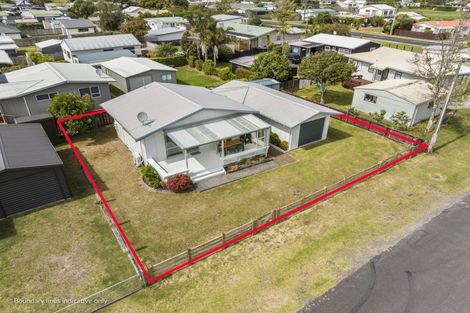 Photo of property in 104 Moa Street, Whangamata, 3620