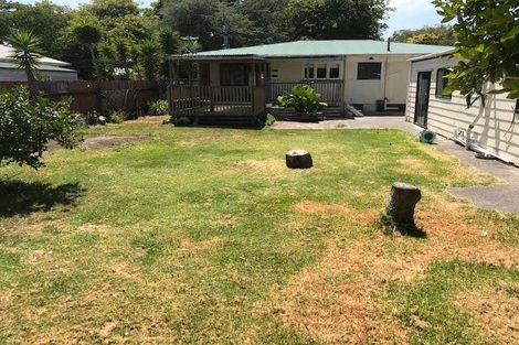 Photo of property in 42 Cosgrave Road, Papakura, 2110