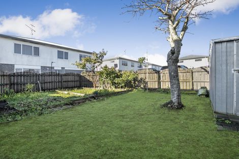 Photo of property in 30a Wellington Street, Pukekohe, 2120