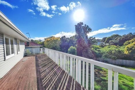 Photo of property in 7 Wilsher Crescent, Henderson, Auckland, 0612