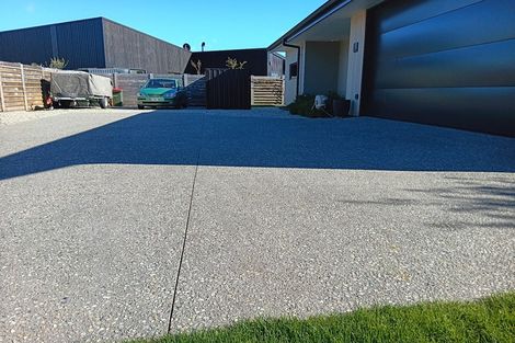 Photo of property in 8 Tahi Street, Albert Town, Wanaka, 9305