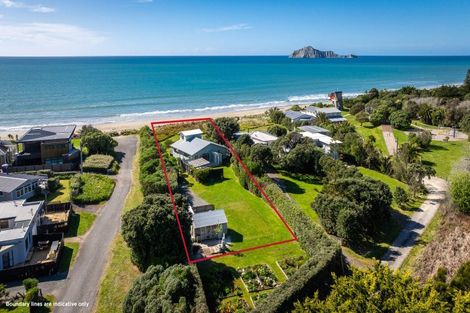 Photo of property in 10 Moori Road, Waimarama, 4294