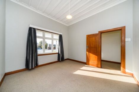 Photo of property in 22 Ngaio Street, West End, Palmerston North, 4412