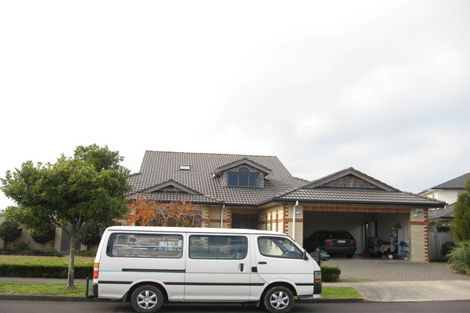 Photo of property in 18 Crannich Place, Wattle Downs, Auckland, 2103