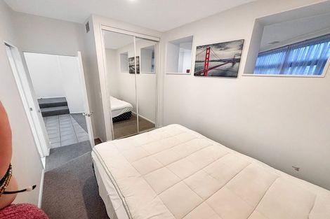 Photo of property in Terrace Garden Apartments, 3c/120 The Terrace, Wellington Central, Wellington, 6011