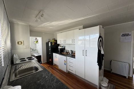 Photo of property in 32 Fairlight Place, Manurewa, Auckland, 2102