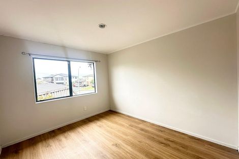 Photo of property in 47 Aspiring Avenue, Clover Park, Auckland, 2019